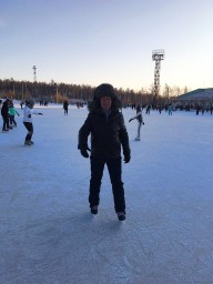 ​---На катке---