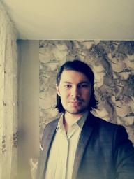 Андрей Алексеев
