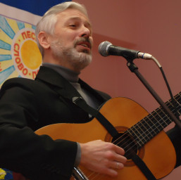 Валентин Валентин