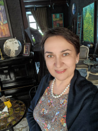 Елена Подкатик