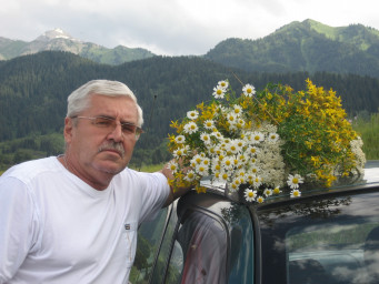 Здесь родился Я
